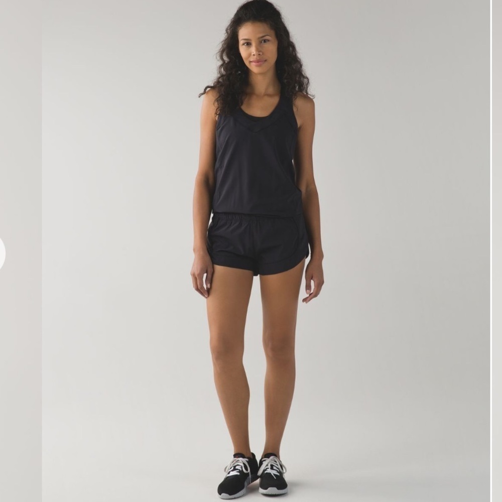 #102- LULULEMON-Speedy Runsie, grey , size 8